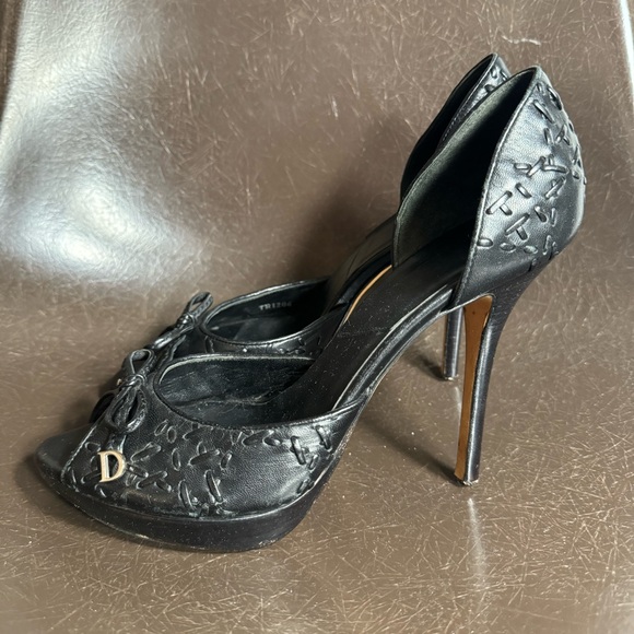 Dior Pumps with Stitching Detail and Bows - Black Leather - Size 39 - Picture 1 of 6